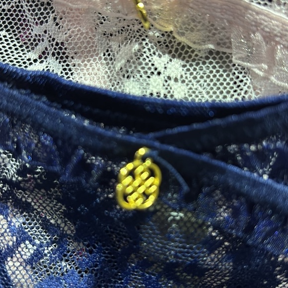 Daisy Fuentes 5 Pack Pretty Lace & Mesh Thong/Panties, Sexy Stretch Comfort - Picture 5 of 8